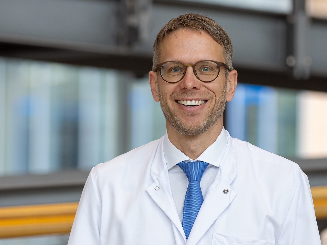 Prof. Dr. med. Jan D'Haese, Chefarzt Chefarzt Prof. Dr. med. Jan D'Haese